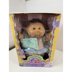 Cabbage Patch Kid Little Lullaby sings when Hugged W/ Birth Certificate WORKS